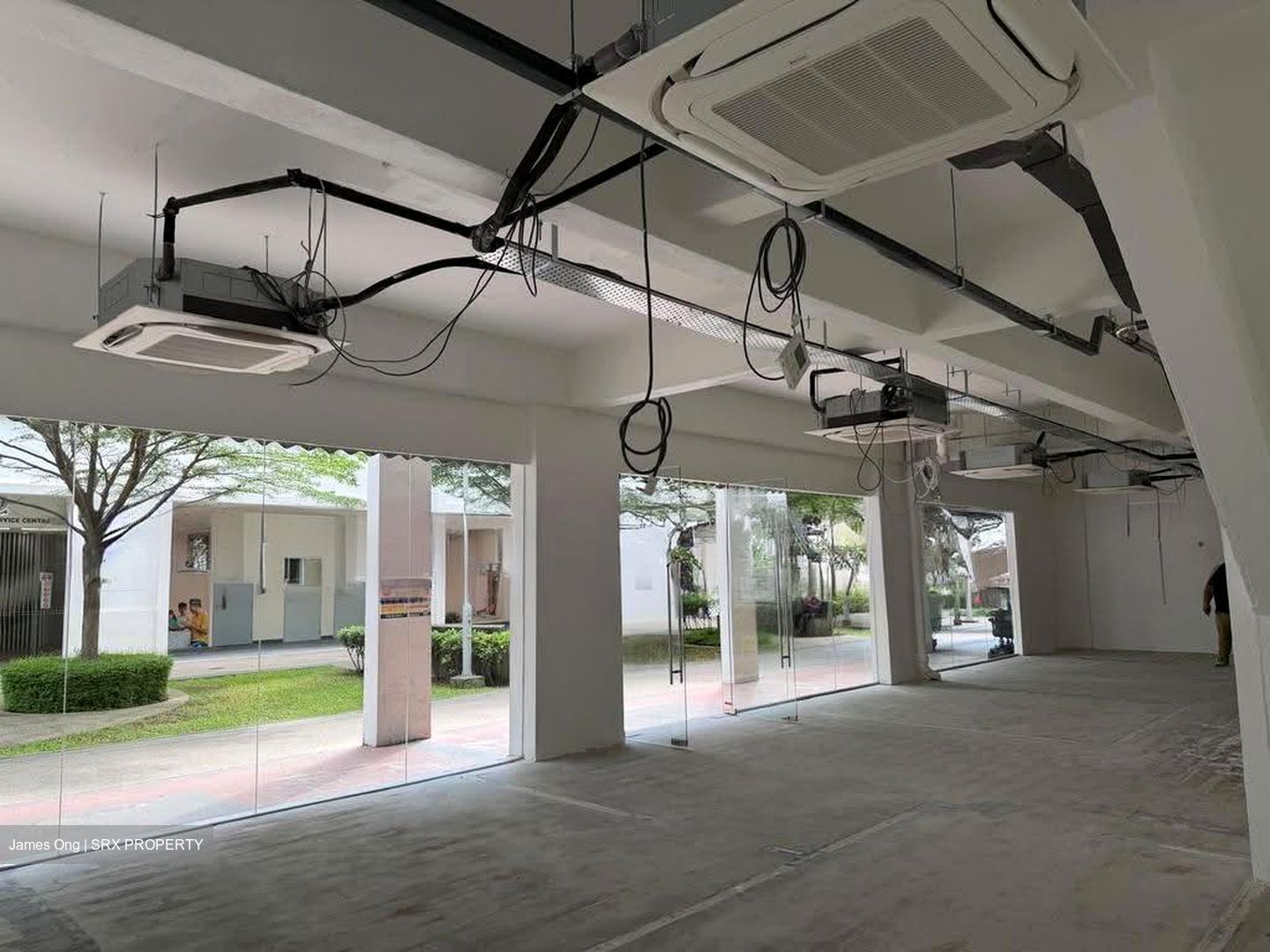 Jurong Gateway Road (D22), Retail #621563191